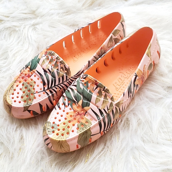 Floafers Shoes - Floafers pink tropical print waterproof loafers